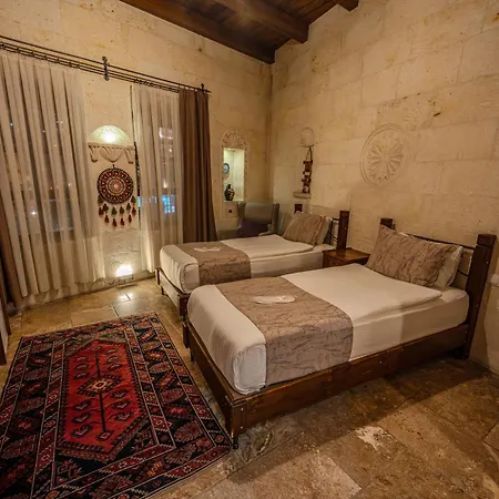 Osmanbey Cave House Hotel Göreme Exterior photo