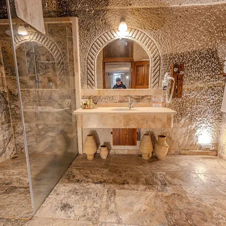 Osmanbey Cave House Hotel Göreme Exterior photo
