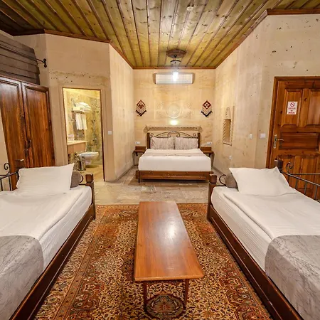 Osmanbey Cave House Hotel Göreme Exterior photo