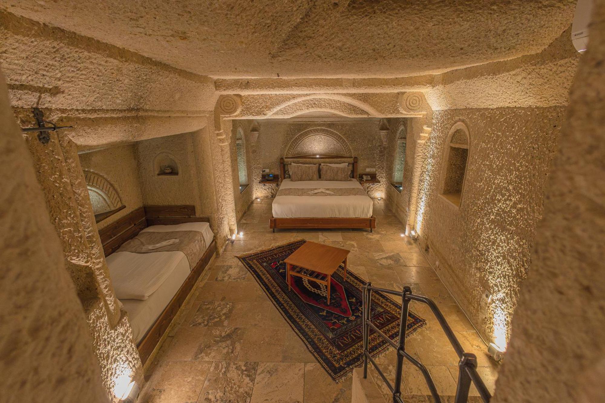 Osmanbey Cave House 3*