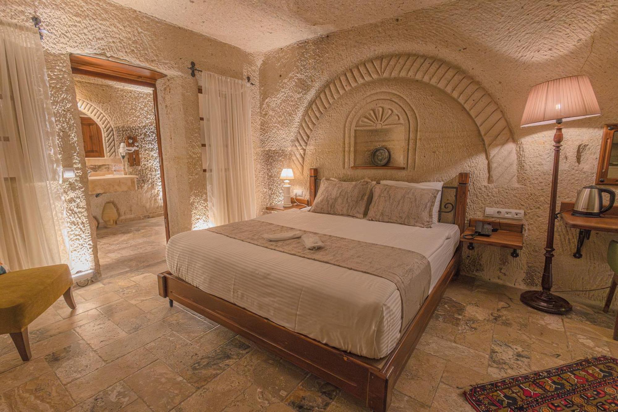 Osmanbey Cave House