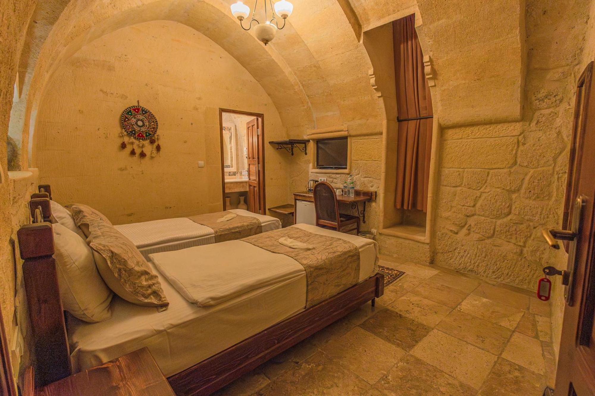 מלון Osmanbey Cave House גורמה