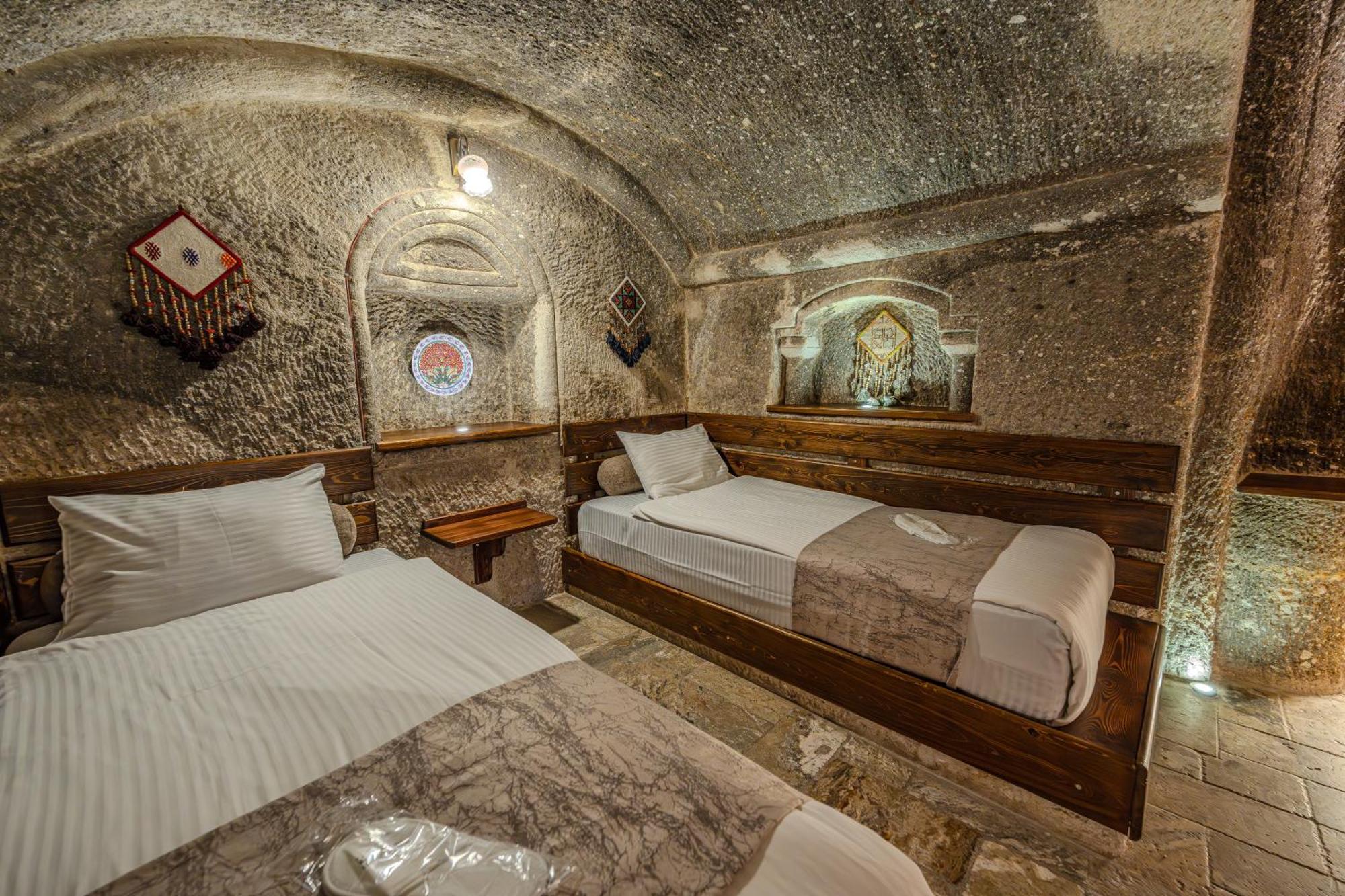 Osmanbey Cave House 3*