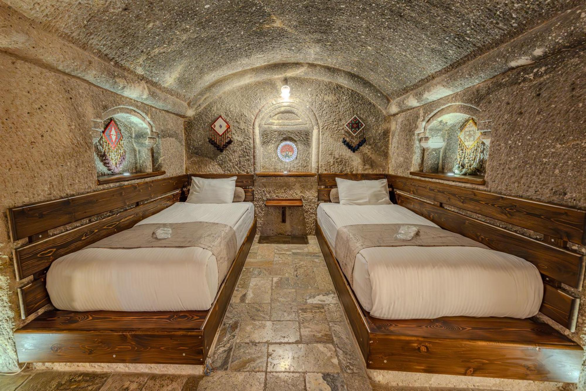 Osmanbey Cave House 3*